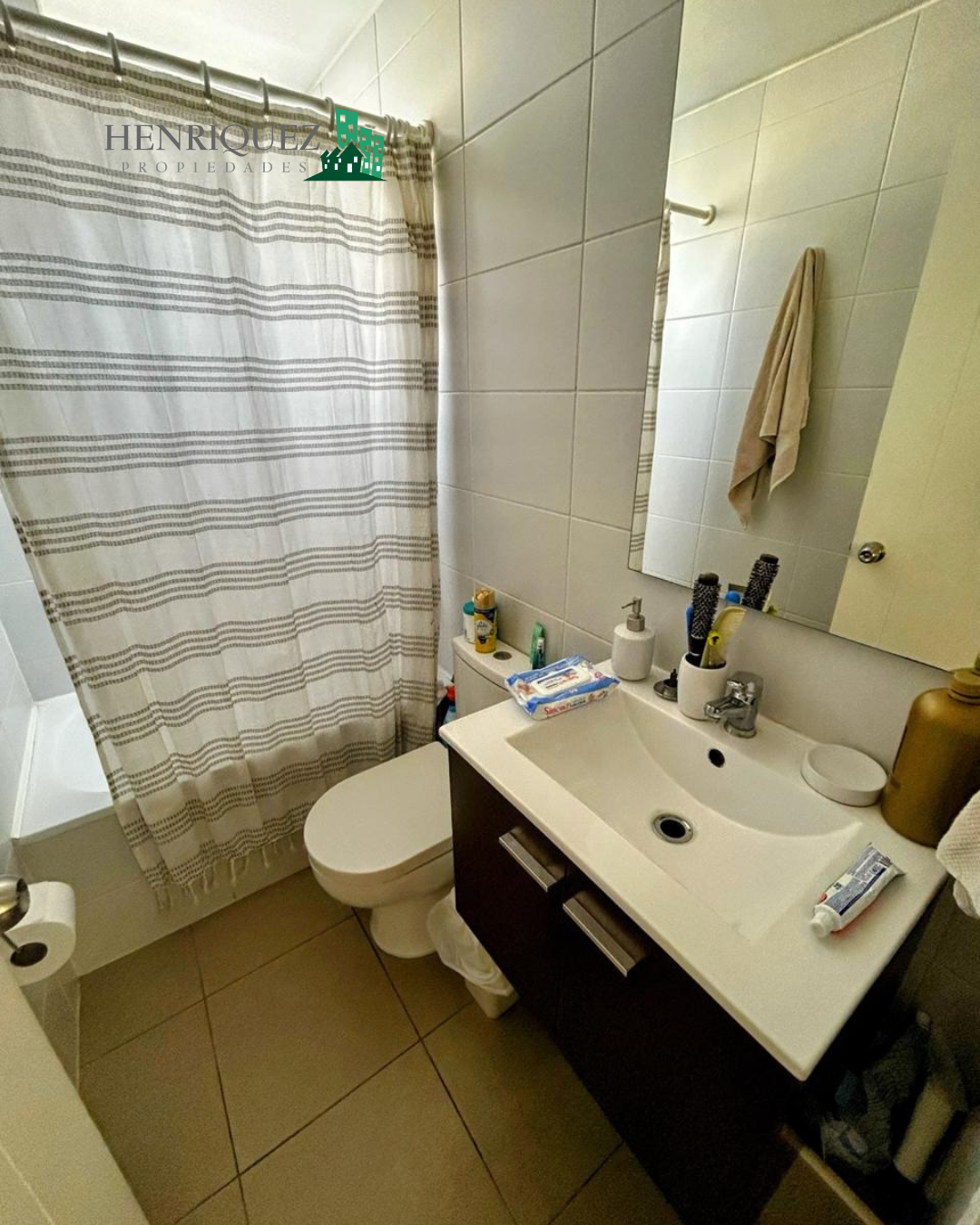 Se Arrienda Departamento en Condominio Altos de Viña 3