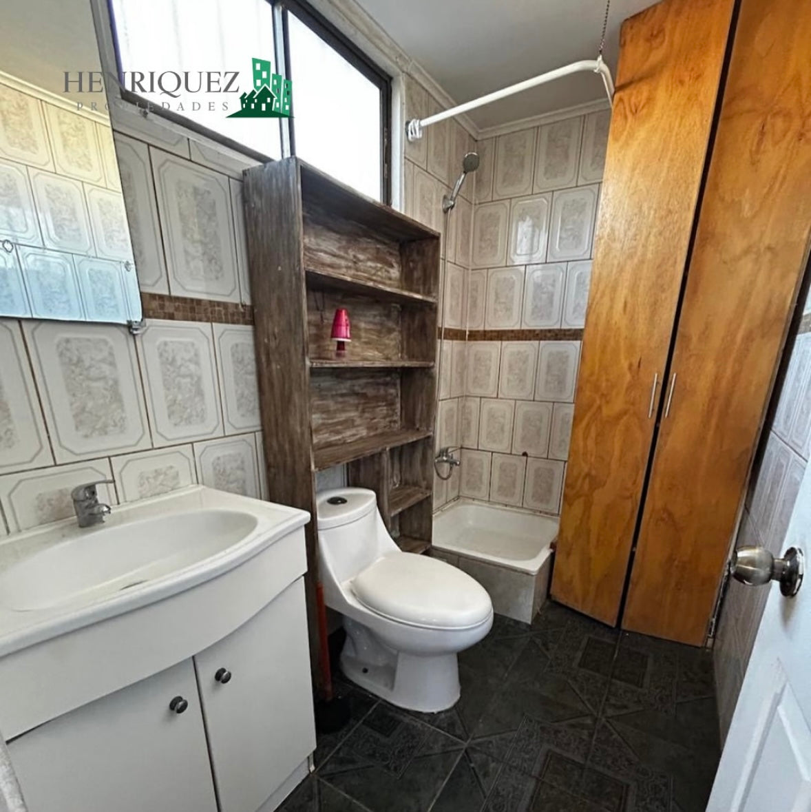 Casa en venta - Gómez Carreño, Viña del Mar